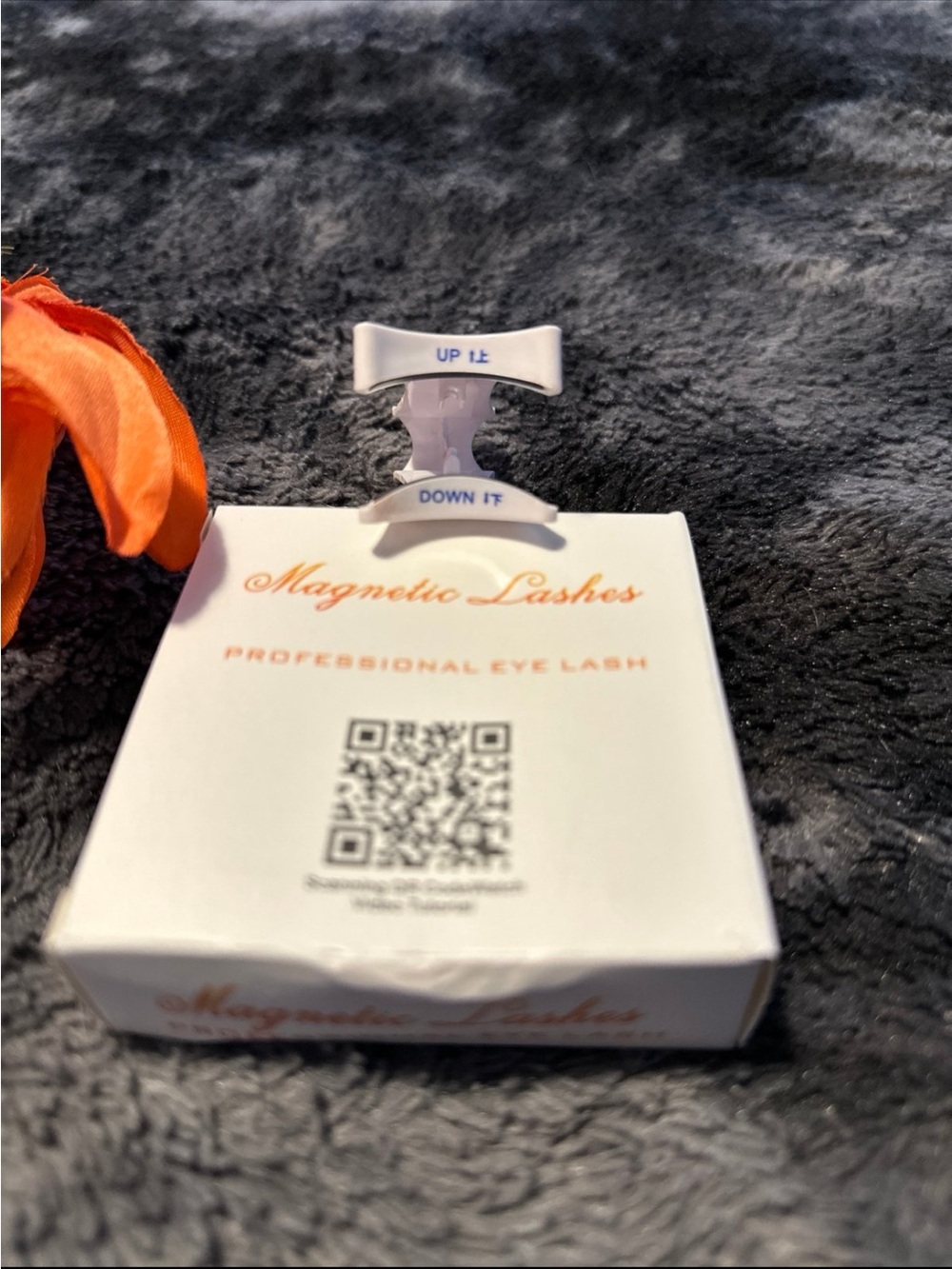 Magnetic Lashes With Applicator! NWOT!